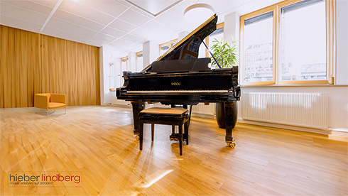 Produktbild Fazioli - F212 schwarz poliert