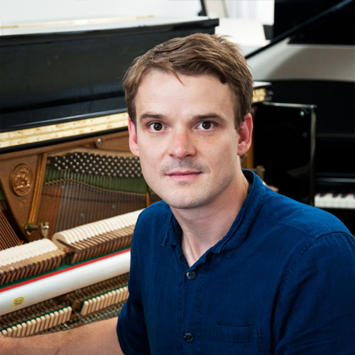 Mitarbeiter Julian Motyczka